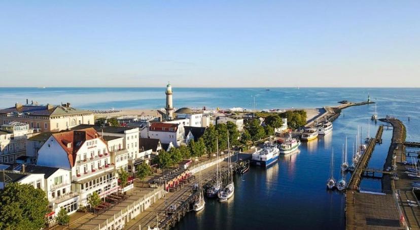 Birnbom Warnemuende * Росток